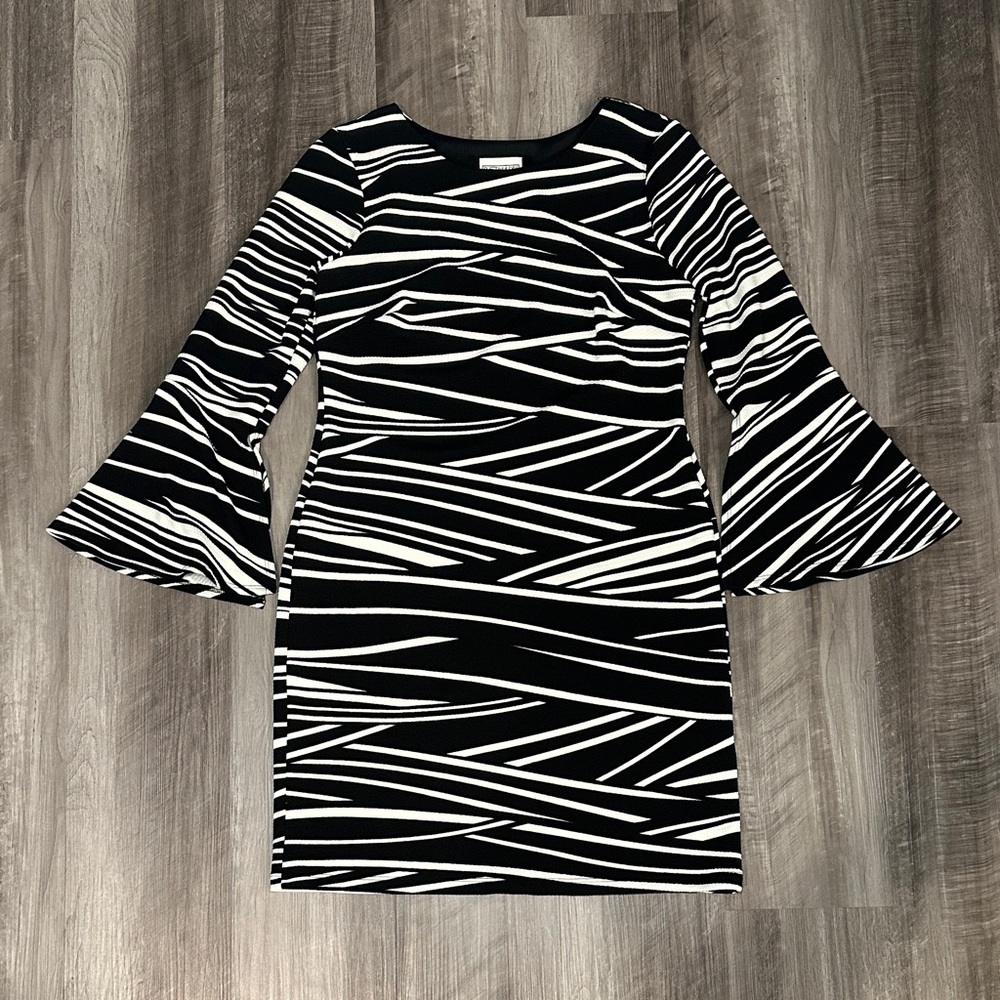 Bethany Black and White Striped Flare Sleeve Dress - Medium